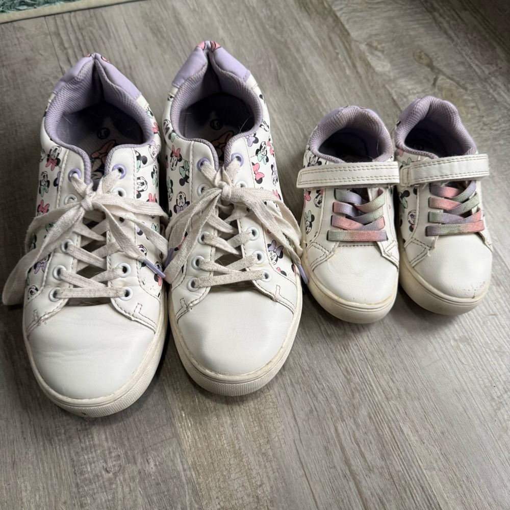 Matching mommy and me Minnie Mouse shoes